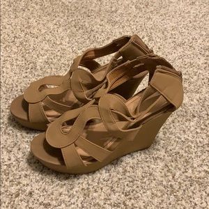 Tan wedges